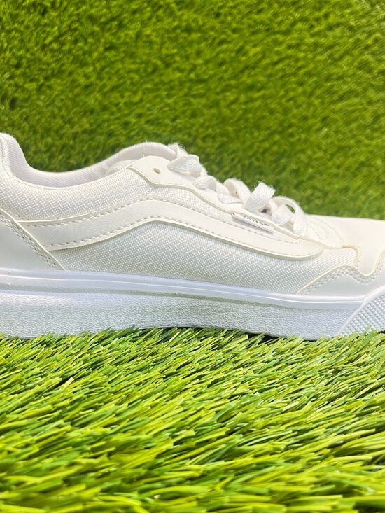 VANS Shoes - Vans Range EXP Low Womens Size 7.5 White Athletic Skate Walking Shoes Sneakers